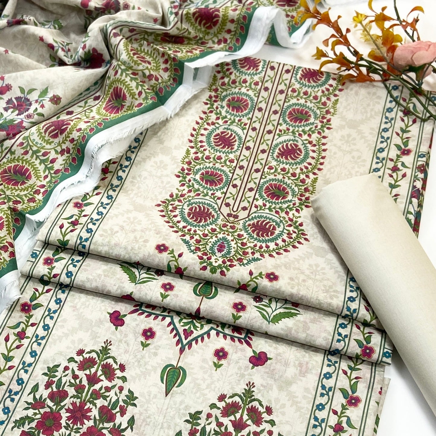 Mausummery Digital Printed Lawn 3PC