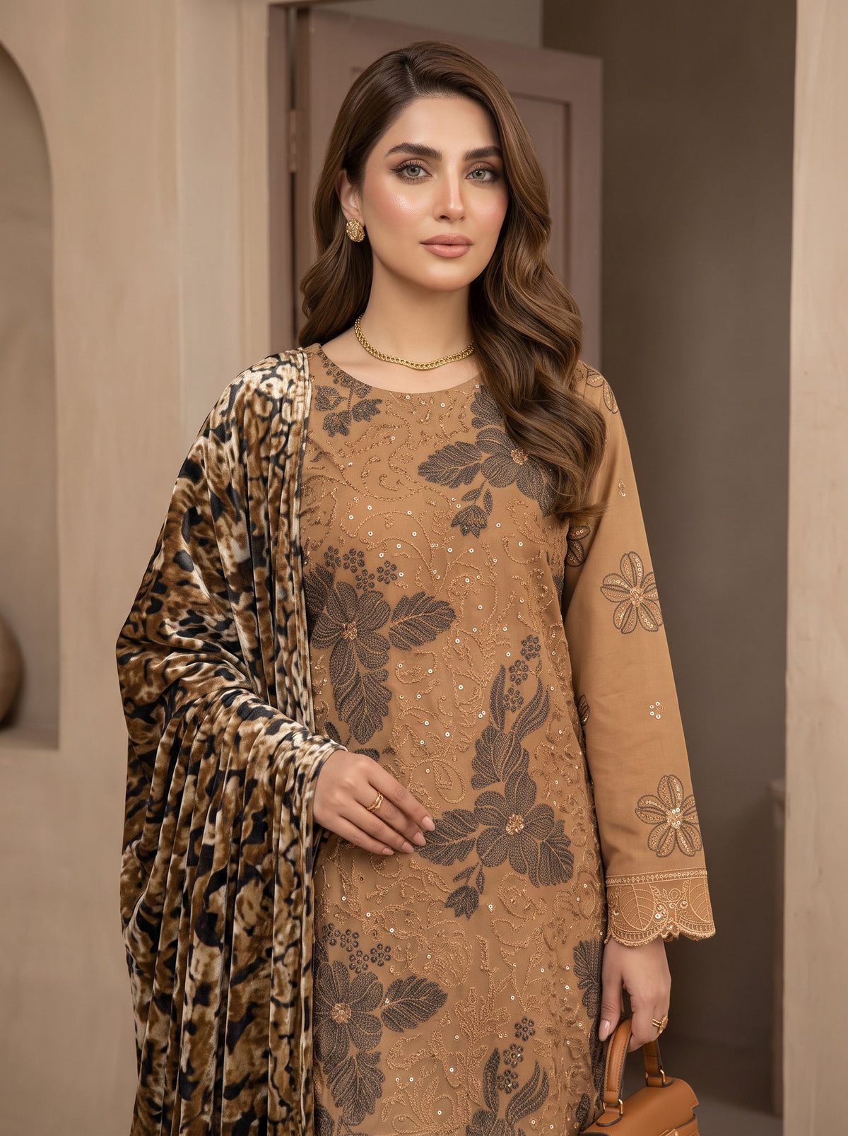 Bundle OF 06 | Luxuria By Anaya Noor | Dhanak With Plachi Shawl 3PC