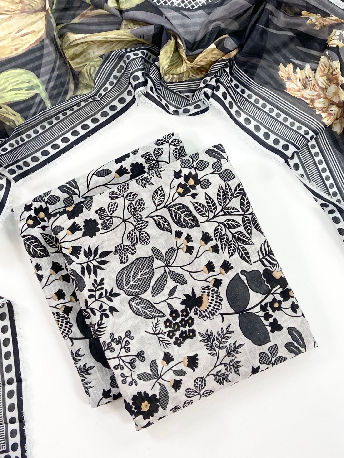 (Bundle OF 10) Flows By Almeerah