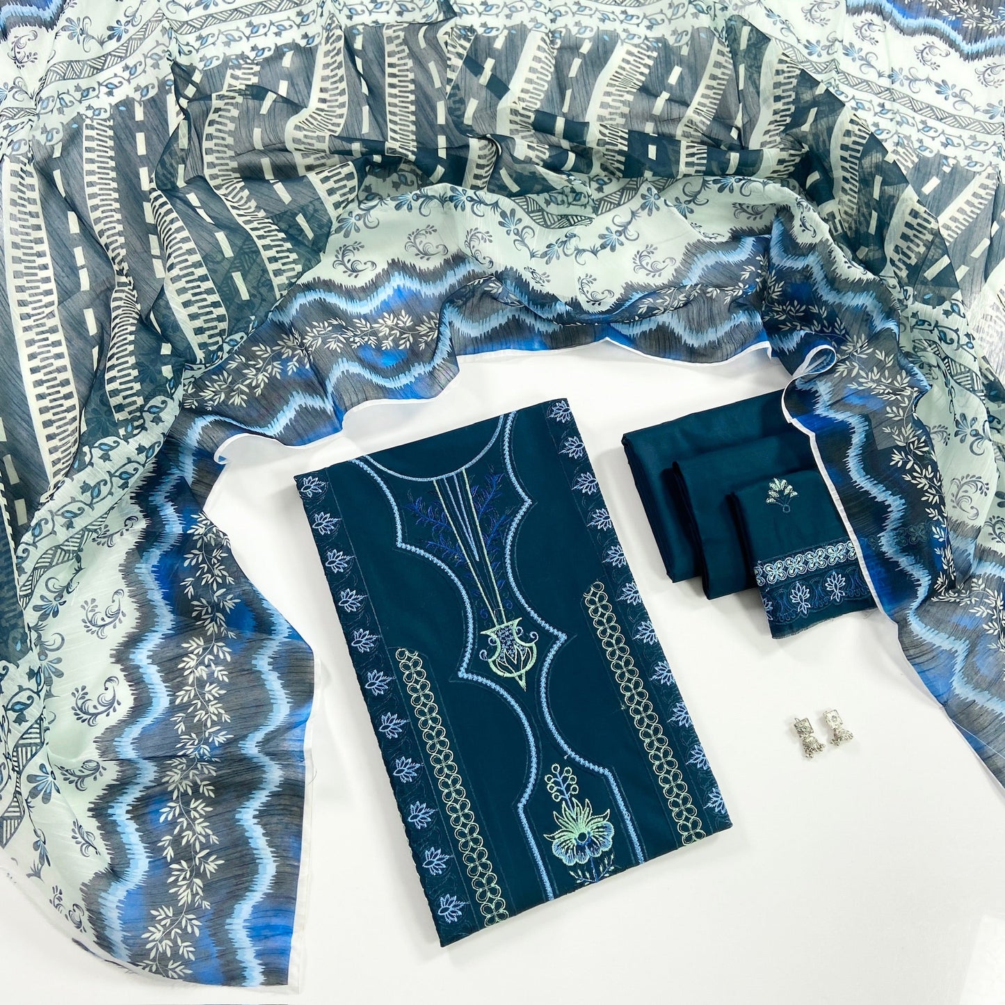 (Bundle OF 07) Lakhany