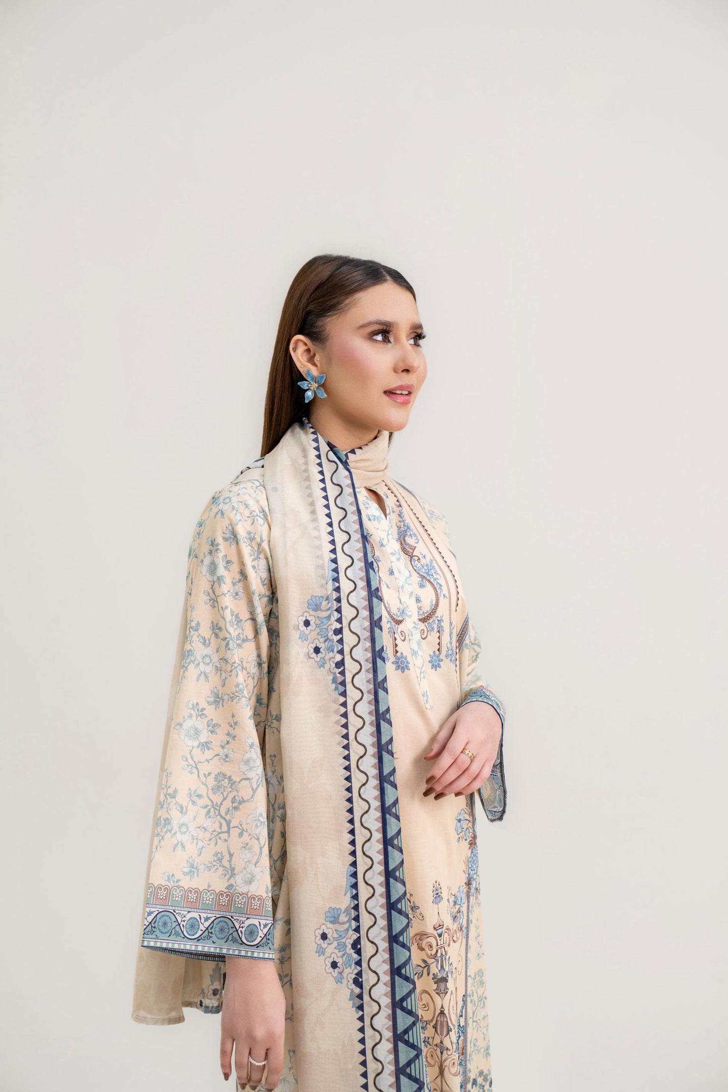 (Bundle OF 10) Sarah By Shanaya