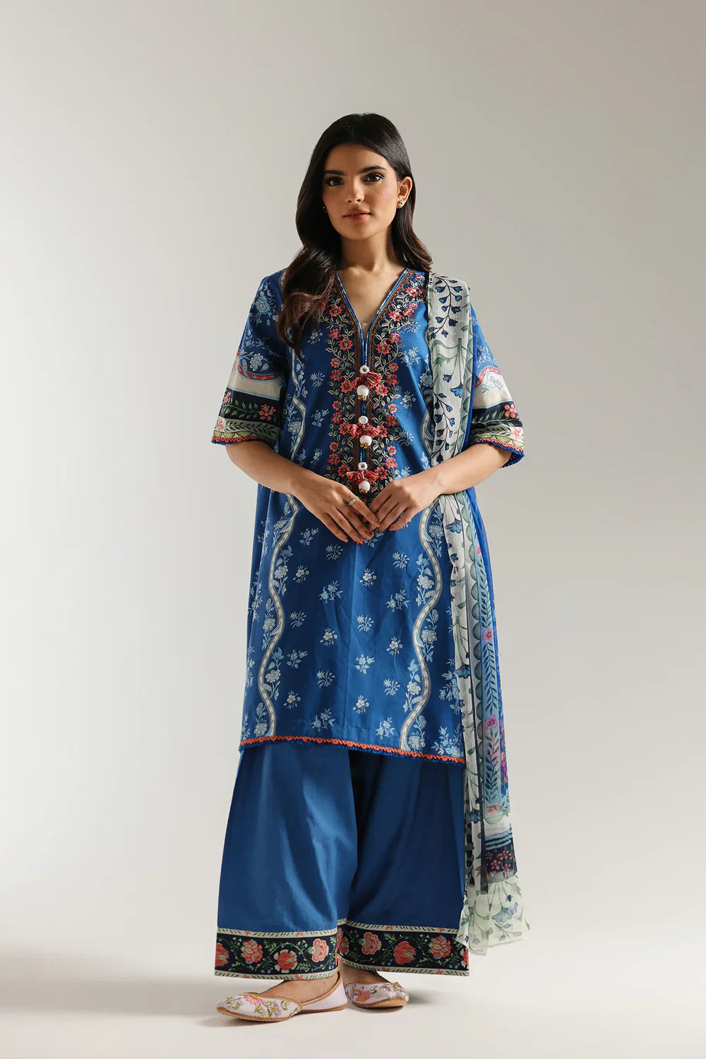 Ethnic (Set OF 10)