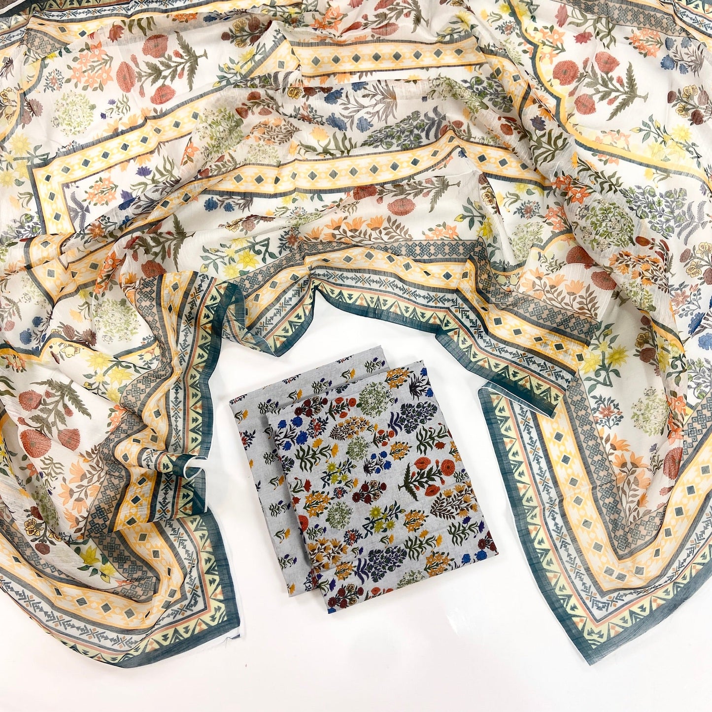 (Bundle OF 10) Shajar Noor