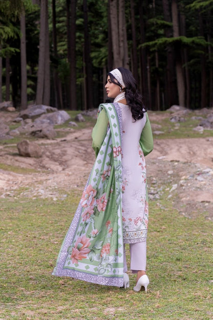 (Bundle OF 10) Riwayat By Shanaya