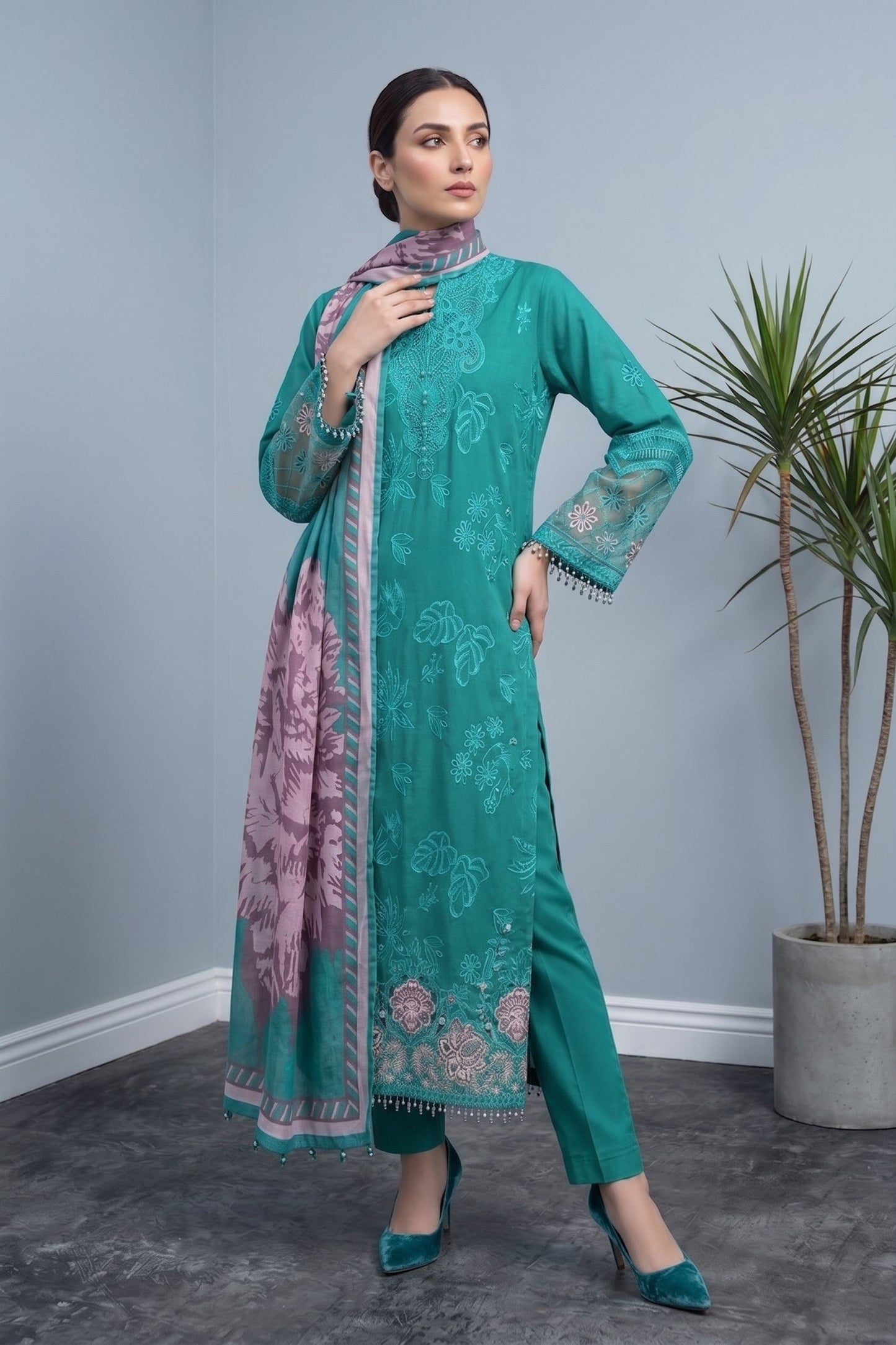 (Bundle OF 10) Shiffli Kari By Anaya Noor