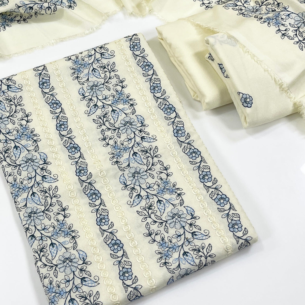 Bundle OF 08 | Bareeze | Karandi 3PC (V-08)
