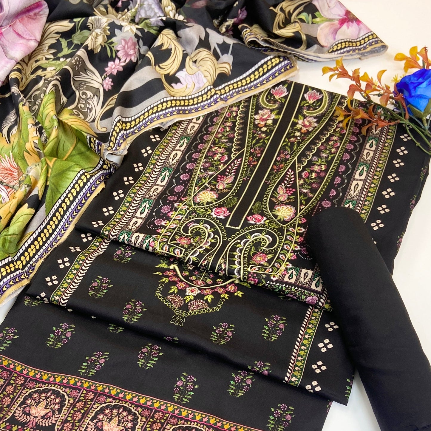 Bundle OF 11 | Malhaar | Linen