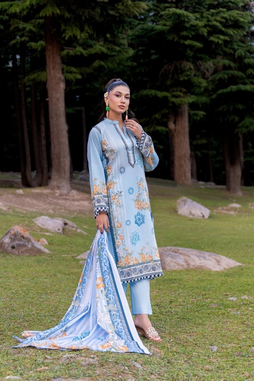 (Bundle OF 10) Riwayat By Shanaya
