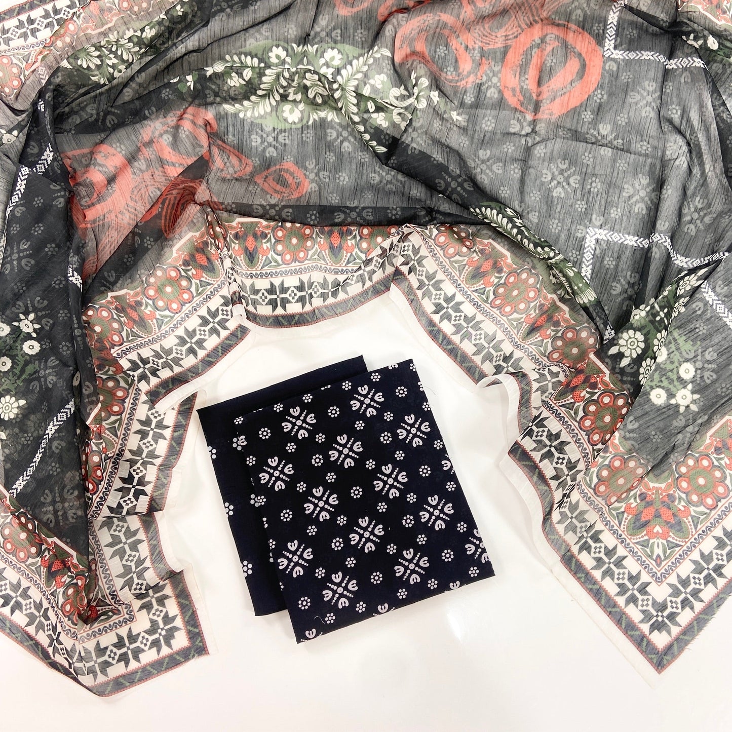 (Bundle OF 10) Shajar Noor