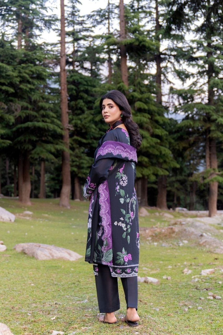 (Bundle OF 10) Riwayat By Shanaya