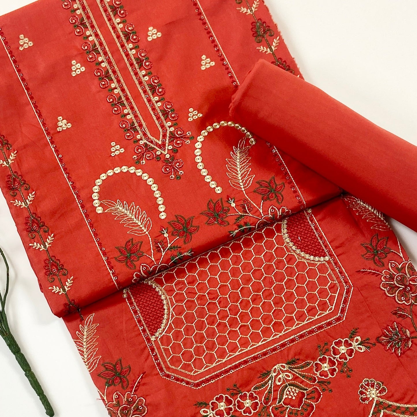 Ethnic Plain Emb Shirt & Trouser Lawn 2PC