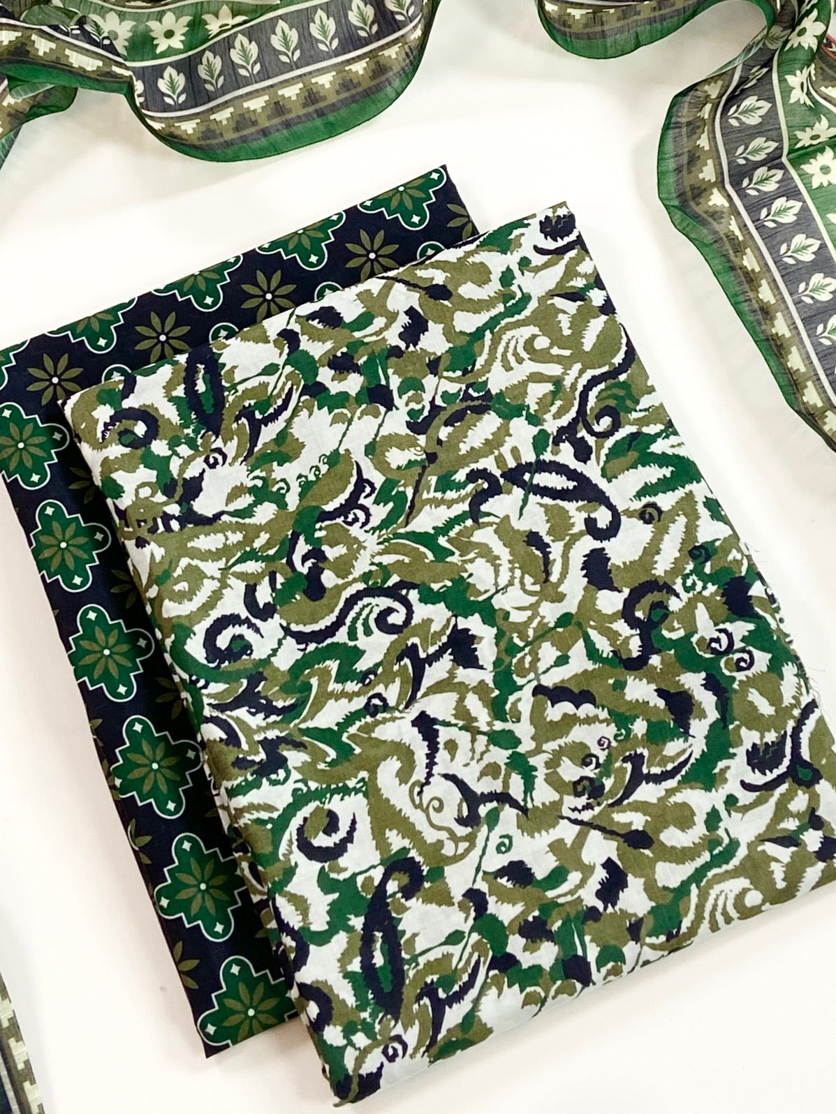 (Bundle OF 10) Basanti By Shajar Noor