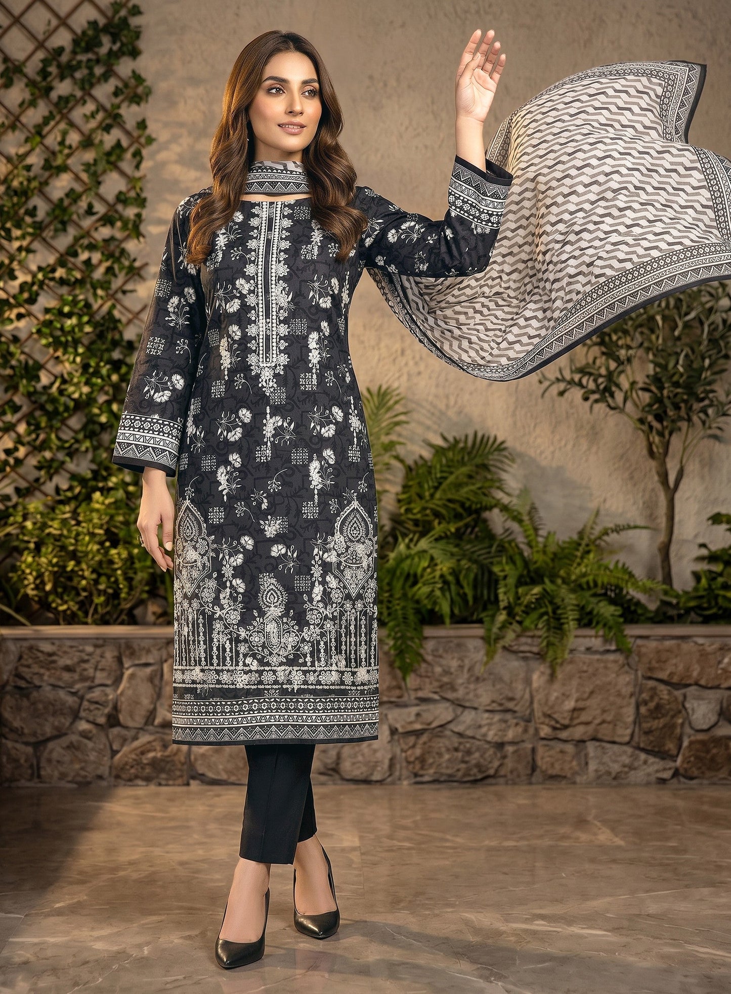 (Bundle OF 06) Riwaaz by Anaya Noor