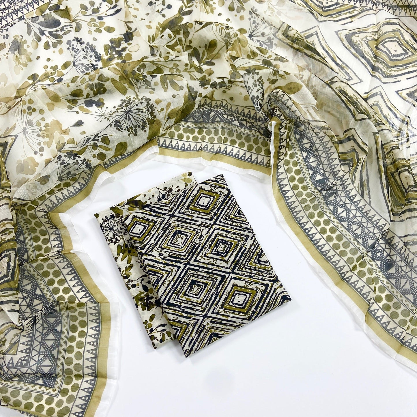 (Bundle OF 10) Rang-o-Noor By Shajar Noor