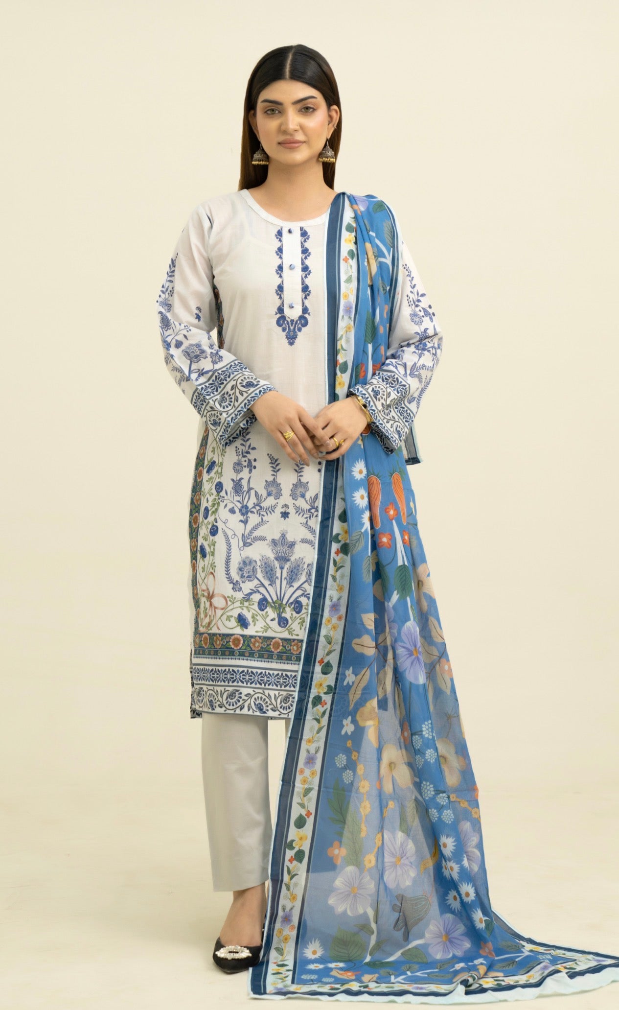 (Bundle OF 10) Khaas By Shanaya