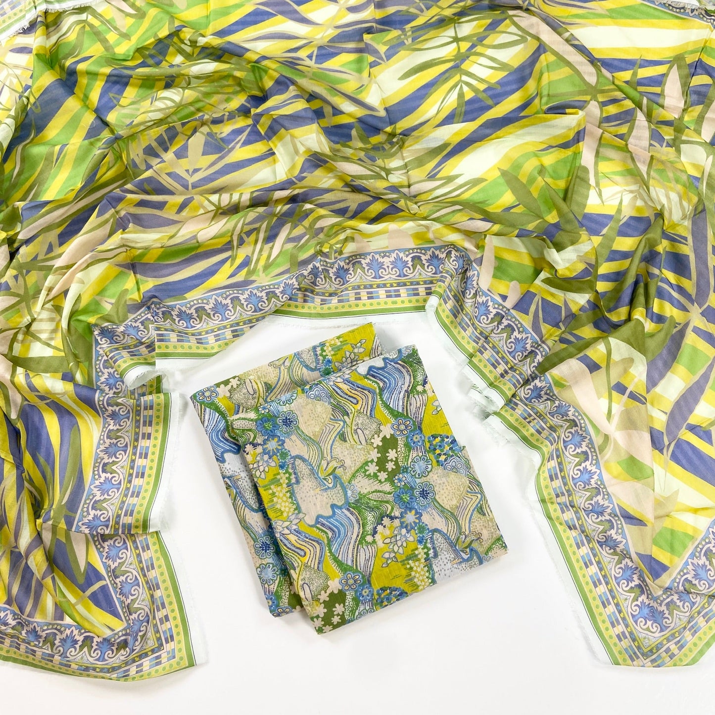 (Bundle OF 13) Flows By Almeerah
