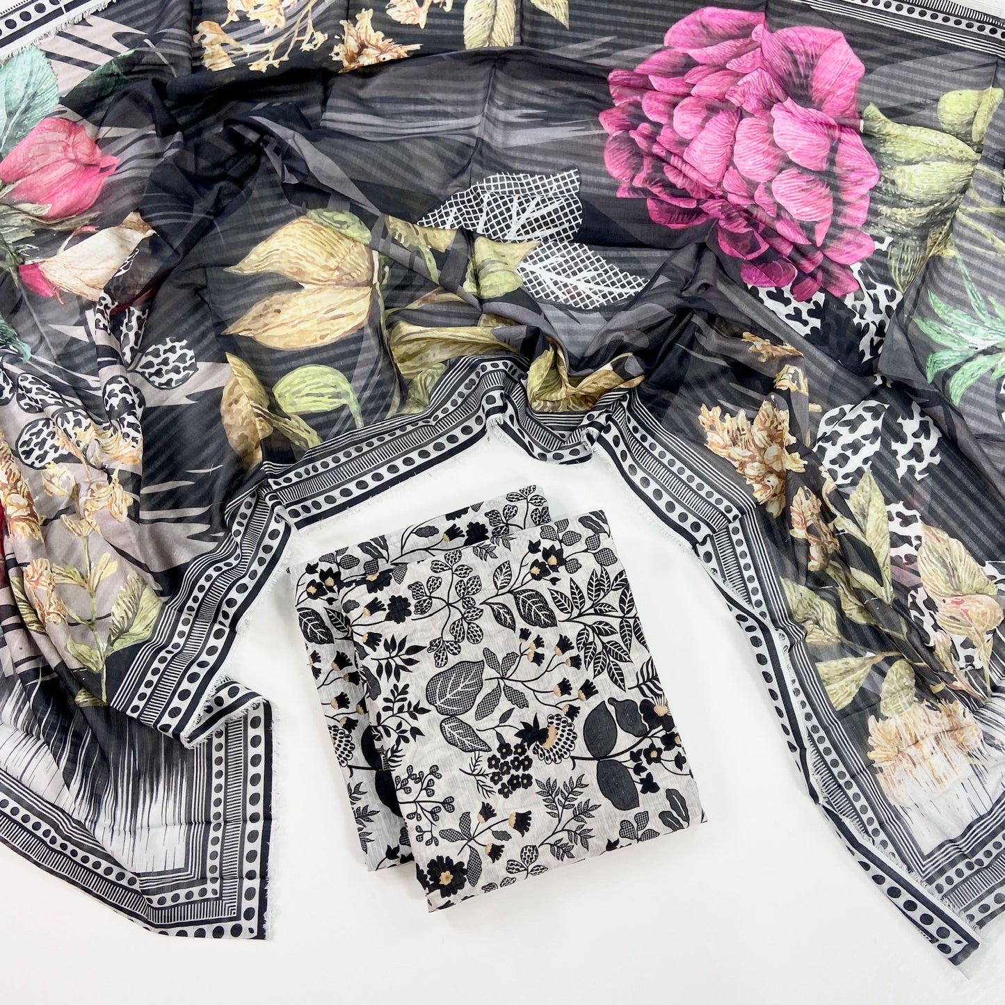 (Bundle OF 10) Flows By Almeerah