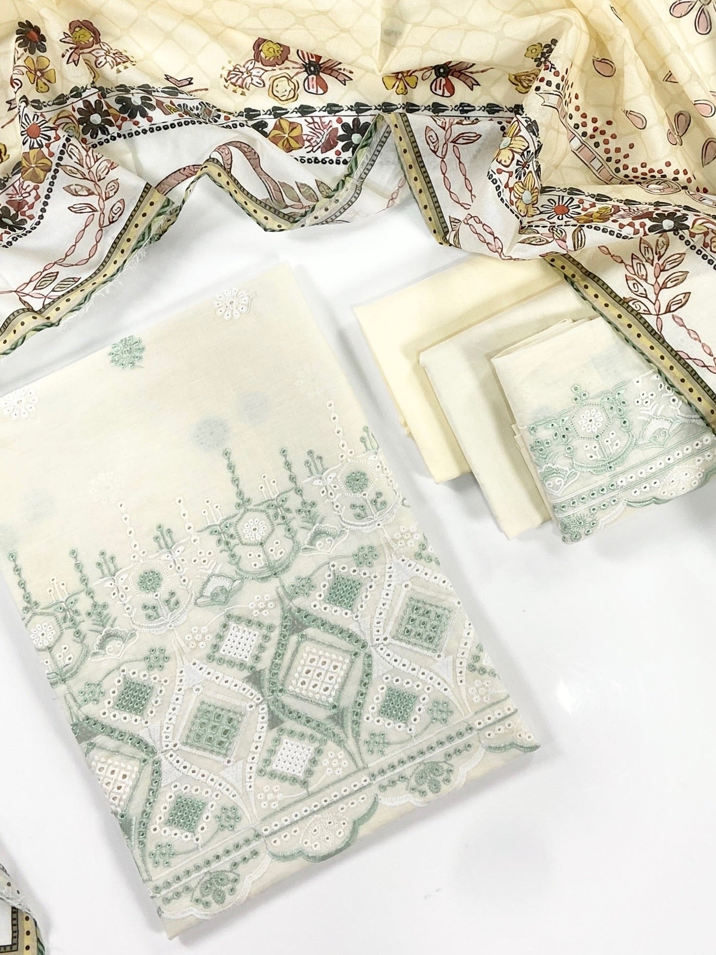 (Bundle OF 06) Image Chikenkari