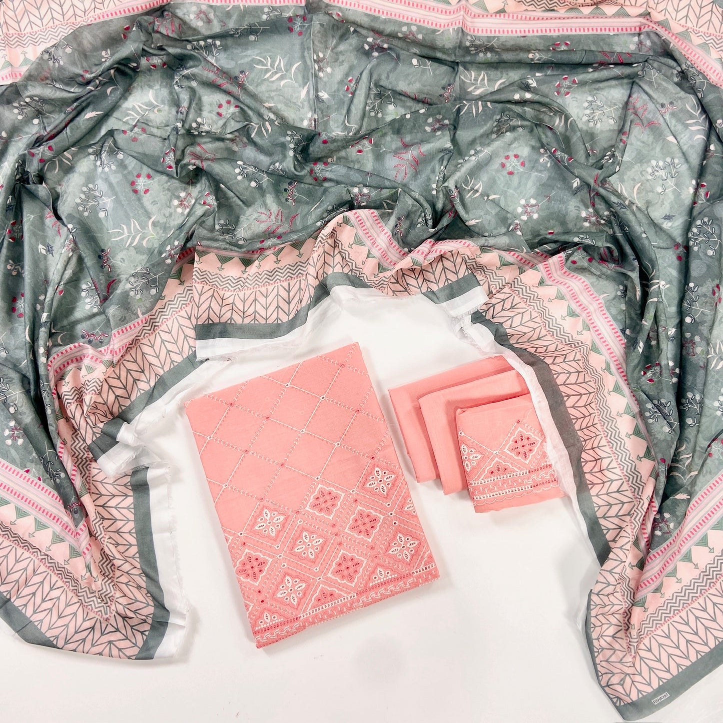 (Bundle OF 14) Image