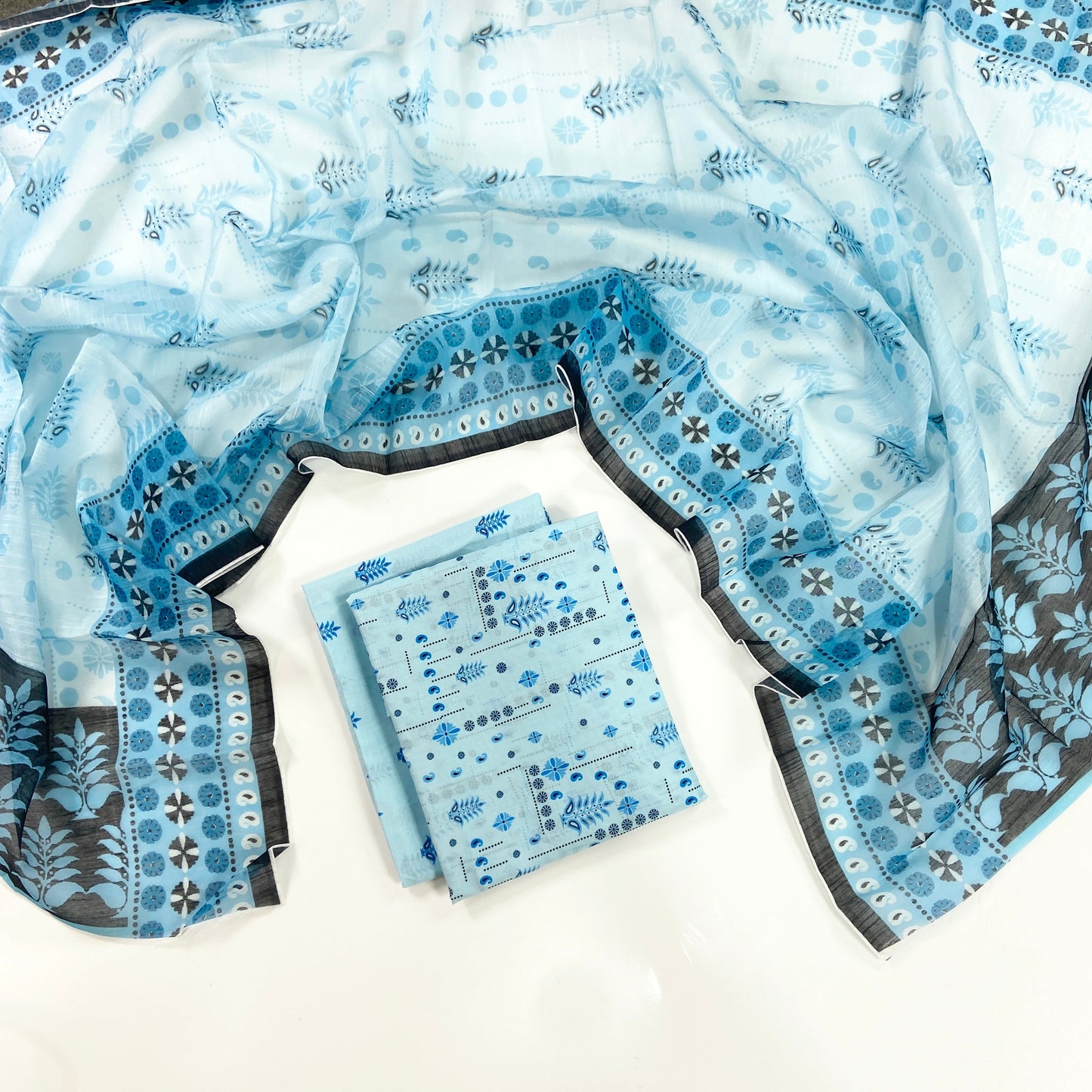 (Bundle OF 10) Gul-Bahar By Shajar Noor