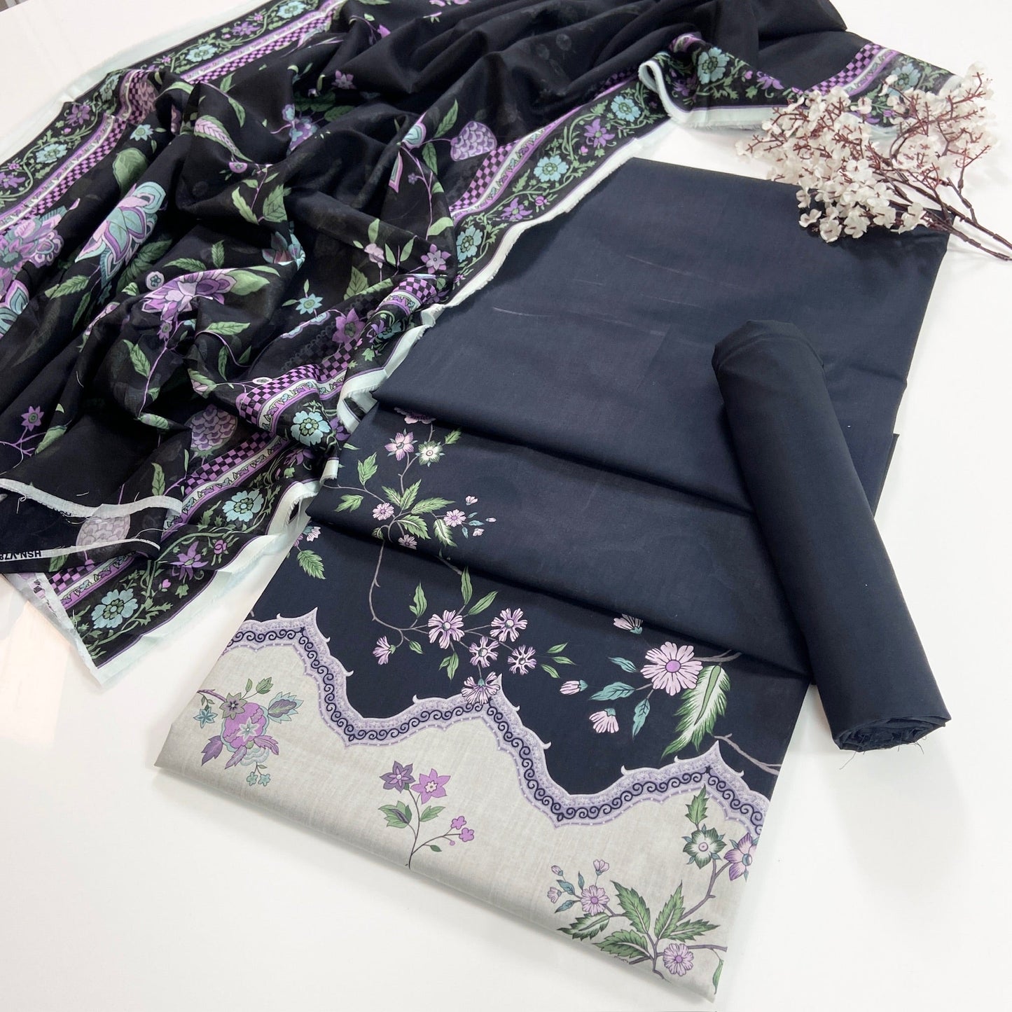 (Bundle OF 10) Khaas By Shanaya