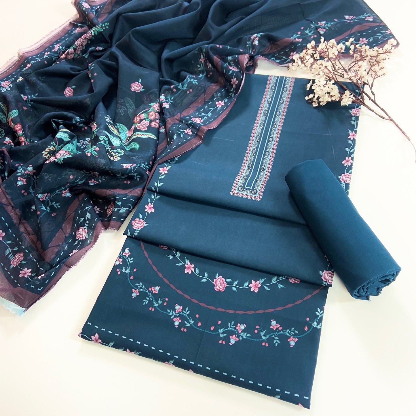 (Bundle OF 10) Khaas By Shanaya
