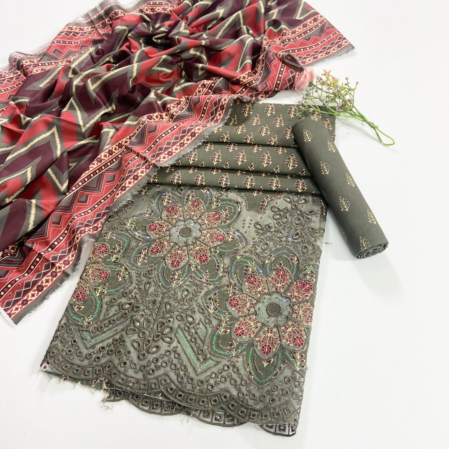 (Bundle OF 5) Mehwar By Anaya Noor