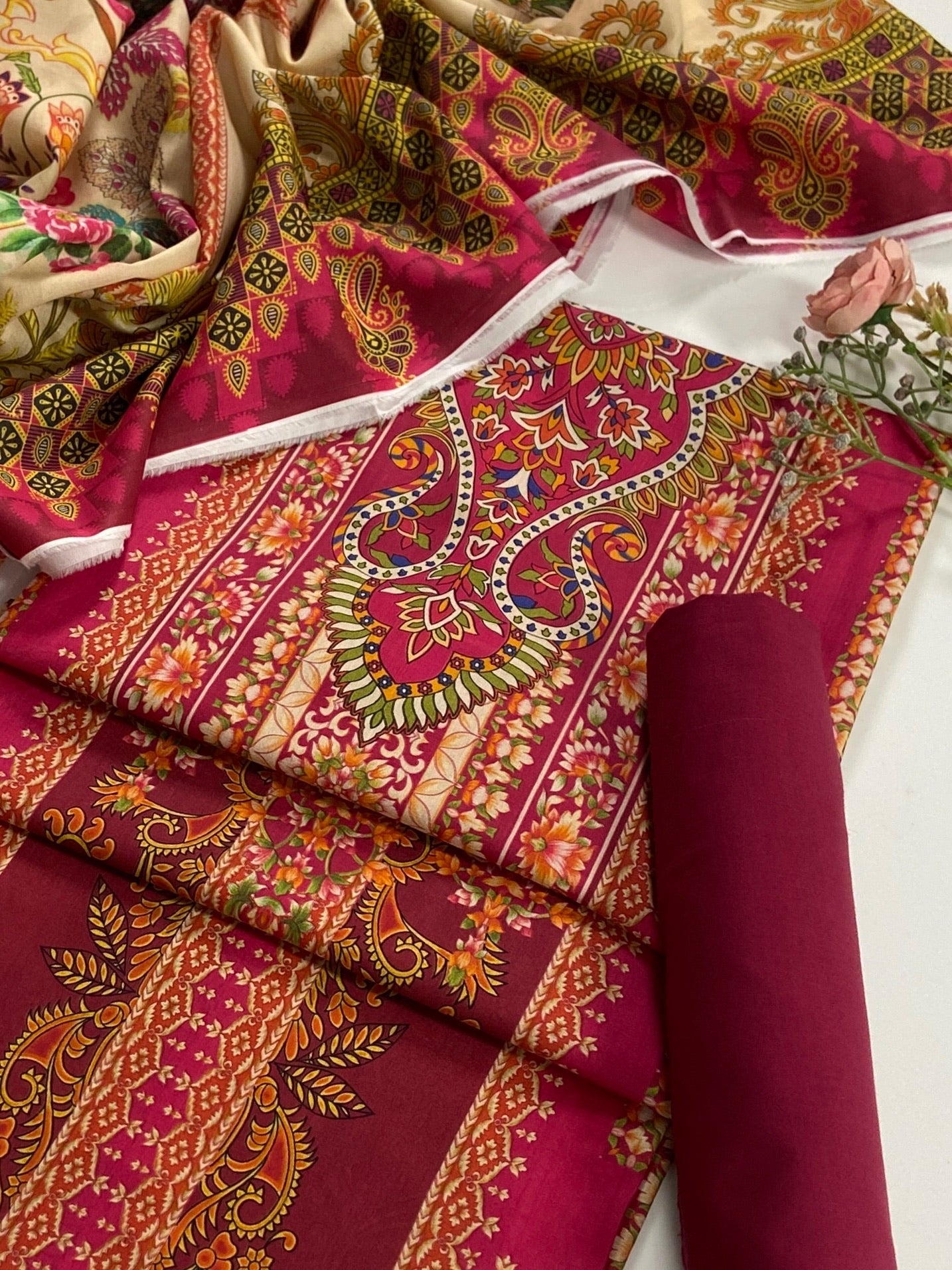 Raiha Premium Printed Lawn 3PC