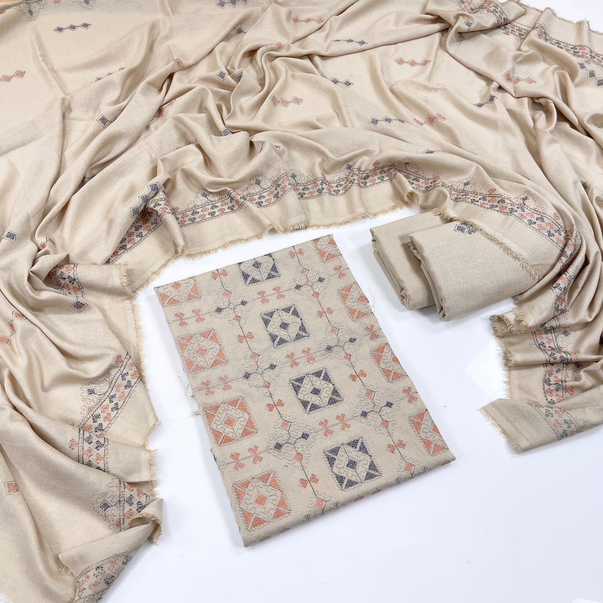 Bareeze Embroidered Karandi 3PC