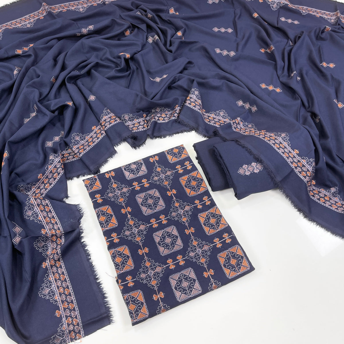 Bareeze Embroidered Karandi 3PC