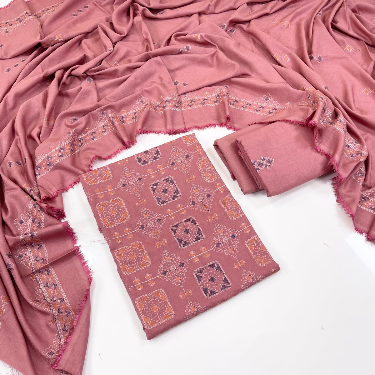 Bareeze Embroidered Karandi 3PC