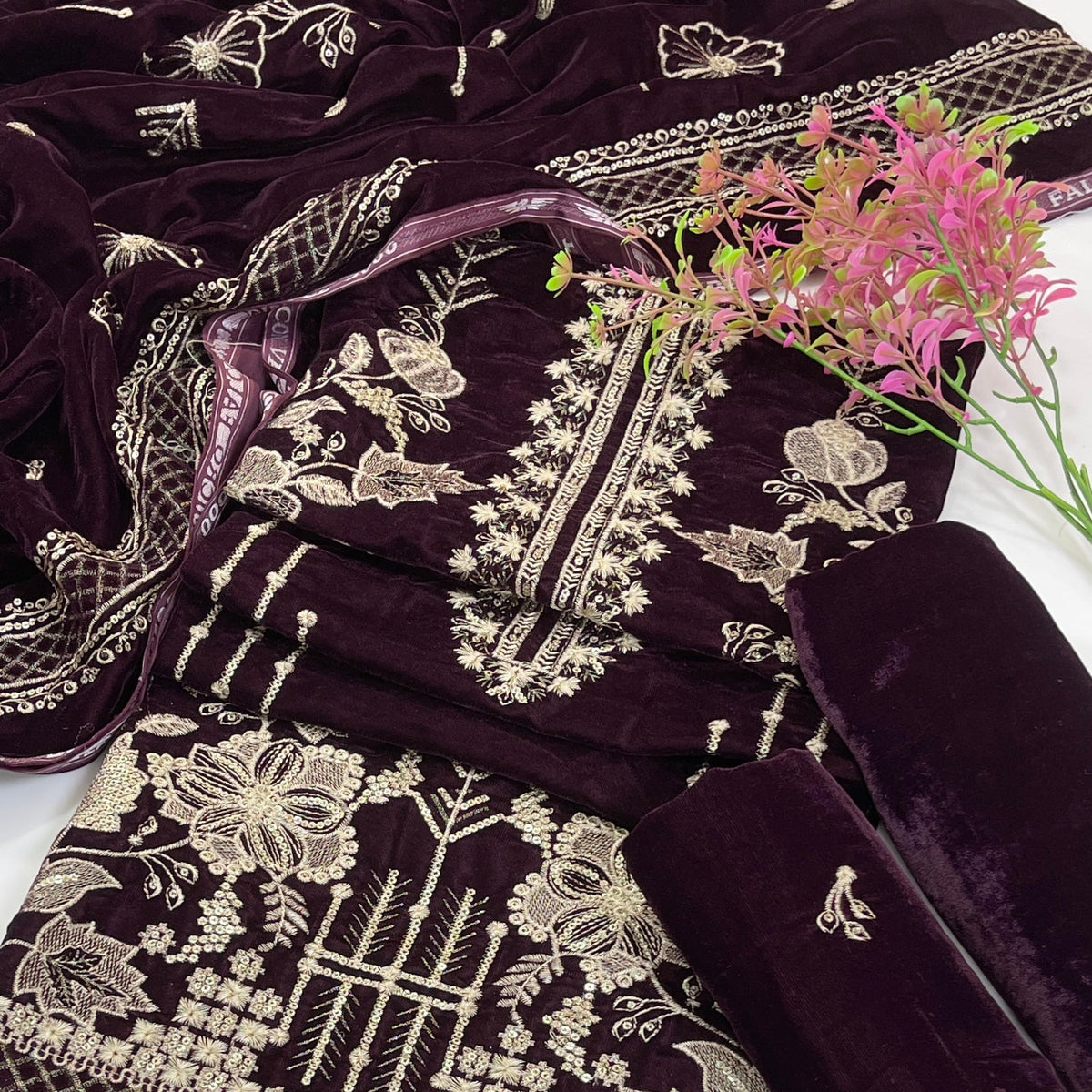 Bundle OF 08 | Sana Safinaz | Velvet 3PC (V-02)