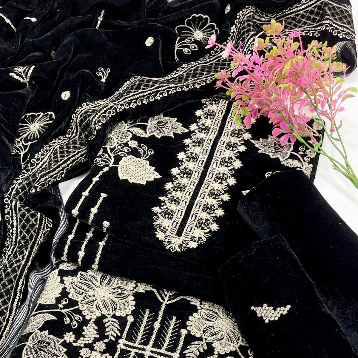 Bundle OF 08 | Sana Safinaz | Velvet 3PC (V-02)