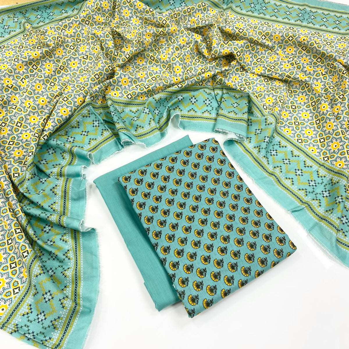 Bundle OF 08 | Regalia | Khaddar 3PC